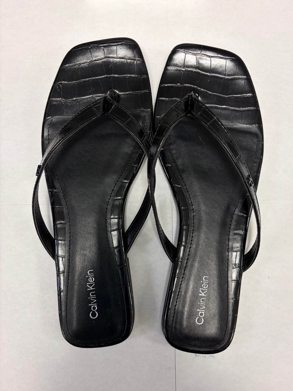 Calvin Klein Black Croc-Embossed Square-Toe Thong Sandals